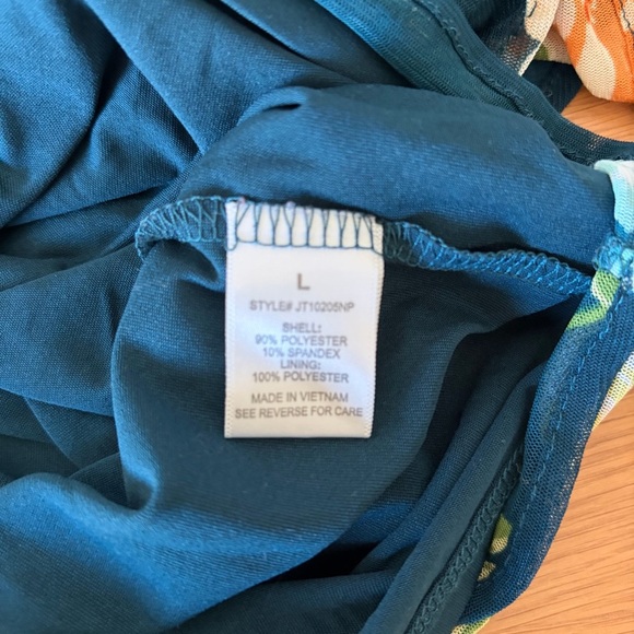 Cloud & Sky Floral Shirt - Picture 7 of 7